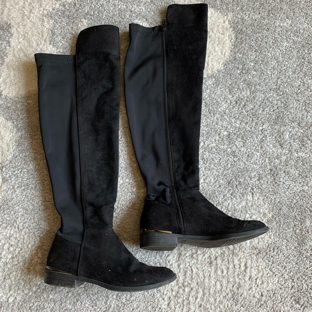 Black boots